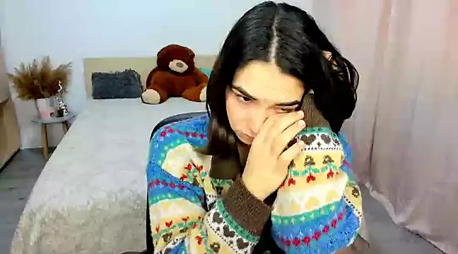 Alexa Dolly12 online show from January 2025 10:08:02 AM