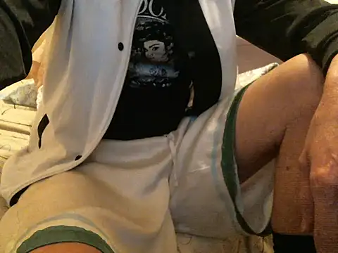 bravo23toro online show from April 2026 05:58:02 PM