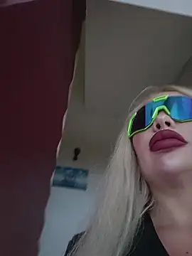 Snapshot of Lika8234 chatting on November 2025 04:13:02 AM Lika8234 online show from November 2025 04:13:02 AM