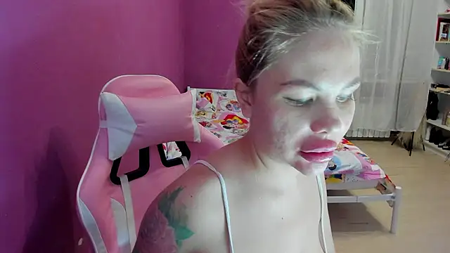 Snapshot of Lika8234 chatting on February 2026 03:52:01 PM Lika8234 online show from February 2026 03:52:01 PM