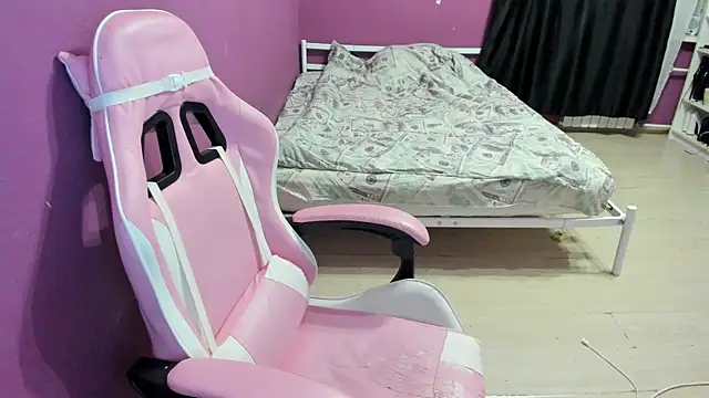 Lika8234 online show from April 2026 07:04:02 PM