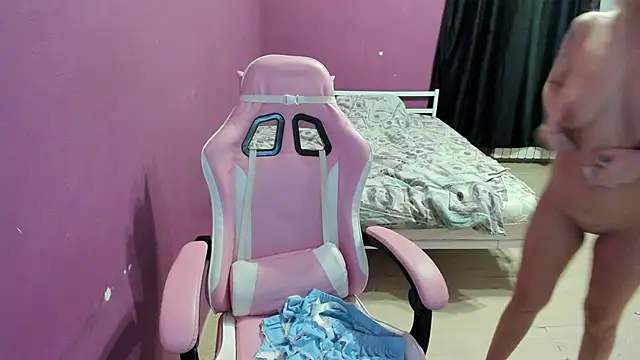 Lika8234 online show from April 2026 06:14:02 PM