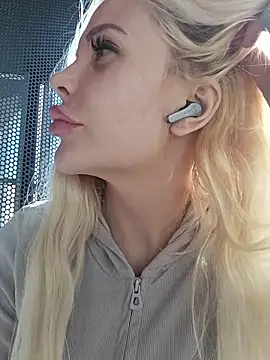 Lika8234 online show from April 2026 07:14:01 AM