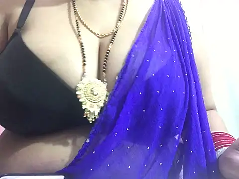 Snapshot of Desi_bhabhiii chatting on January 2025 05:58:01 AM Desi bhabhiii online show from January 2025 05:58:01 AM