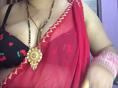 Snapshot of Desi_bhabhiii chatting on February 2025 06:13:01 AM Desi bhabhiii online show from February 2025 06:13:01 AM