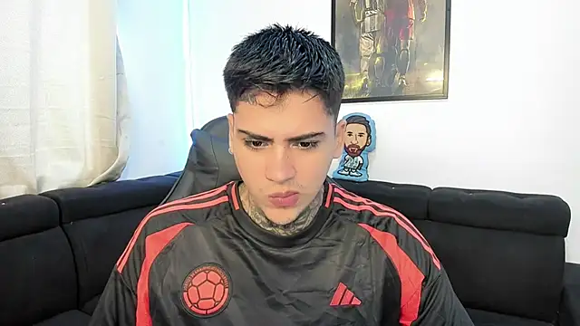 Snapshot of mad_maxxx2 chatting on March 2025 12:53:02 PM mad maxxx2 online show from March 2025 12:53:02 PM