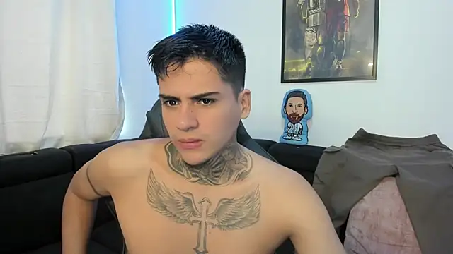 Snapshot of mad_maxxx2 chatting on March 2025 01:24:01 PM mad maxxx2 online show from March 2025 01:24:01 PM