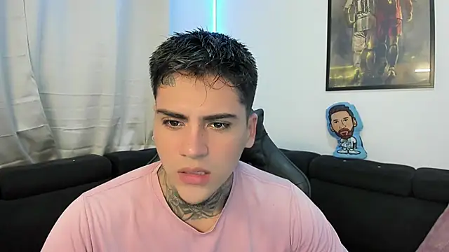 Snapshot of mad_maxxx2 chatting on March 2025 10:31:02 PM mad maxxx2 online show from March 2025 10:31:02 PM