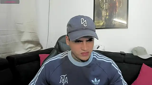 Snapshot of mad_maxxx2 chatting on October 2025 12:09:01 AM mad maxxx2 online show from October 2025 12:09:01 AM