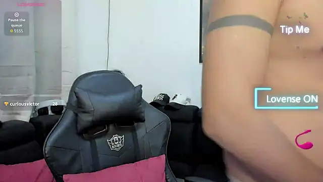 Snapshot of mad_maxxx2 chatting on November 2025 10:41:01 AM mad maxxx2 online show from November 2025 10:41:01 AM