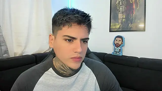 Snapshot of mad_maxxx2 chatting on March 2025 01:07:02 PM mad maxxx2 online show from March 2025 01:07:02 PM