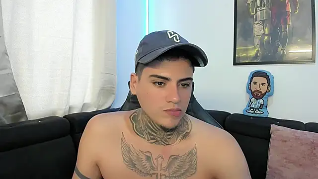 Snapshot of mad_maxxx2 chatting on March 2025 03:49:01 PM mad maxxx2 online show from March 2025 03:49:01 PM