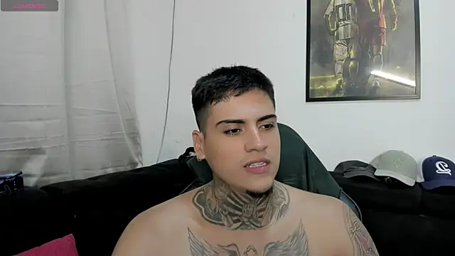 Snapshot of mad_maxxx2 chatting on November 2025 12:38:01 AM mad maxxx2 online show from November 2025 12:38:01 AM