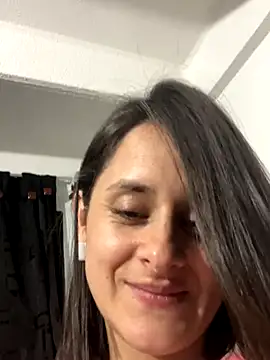 Alice milf  online show from October 2025 02:01:02 AM