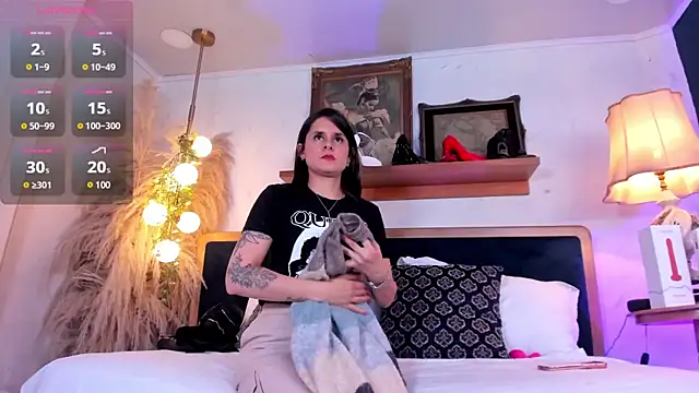 Alice milf  online show from March 2025 11:06:02 AM