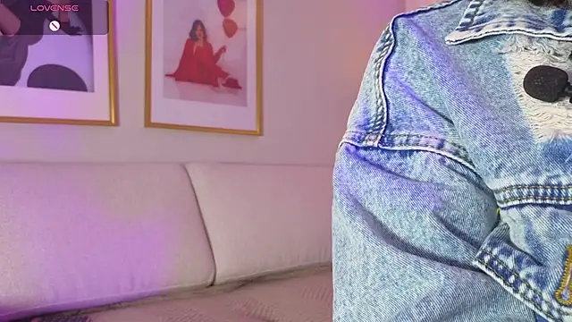 Alice milf  online show from March 2026 03:13:01 PM