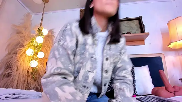 Snapshot of Alice_milf_ chatting on March 2025 11:29:02 AM Alice milf online show from March 2025 11:29:02 AM