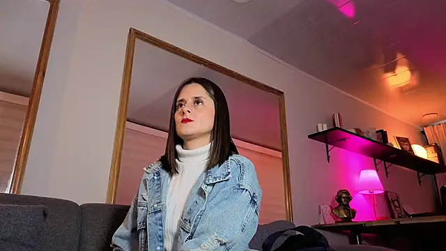 Snapshot of Alice_milf_ chatting on September 2025 11:35:02 AM Alice milf online show from September 2025 11:35:02 AM