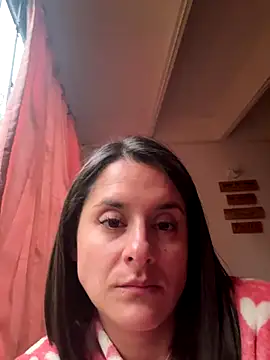 Snapshot of Alice_milf_ chatting on December 2025 11:35:01 AM Alice milf online show from December 2025 11:35:01 AM