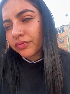 Snapshot of _luna_torres chatting on February 2026 12:49:02 PM luna torres online show from February 2026 12:49:02 PM