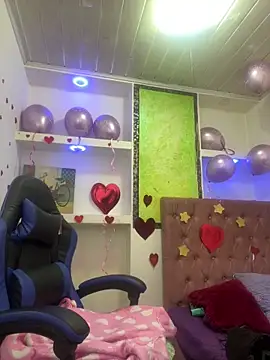 Snapshot of _luna_torres chatting on March 2026 12:45:02 PM luna torres online show from March 2026 12:45:02 PM