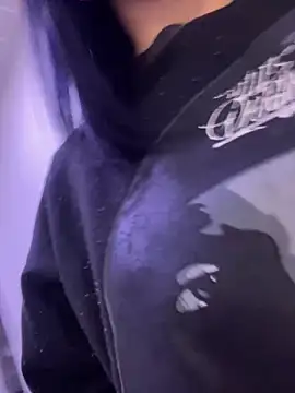 Snapshot of _luna_torres chatting on February 2026 03:47:01 AM luna torres online show from February 2026 03:47:01 AM