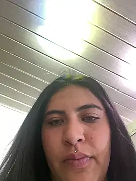 Snapshot of _luna_torres chatting on February 2026 04:29:02 AM luna torres online show from February 2026 04:29:02 AM