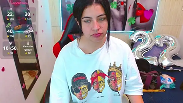  luna torres online show from March 2026 02:15:01 PM