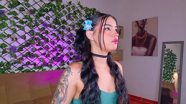 melody cute10 online show from February 2026 01:33:01 PM