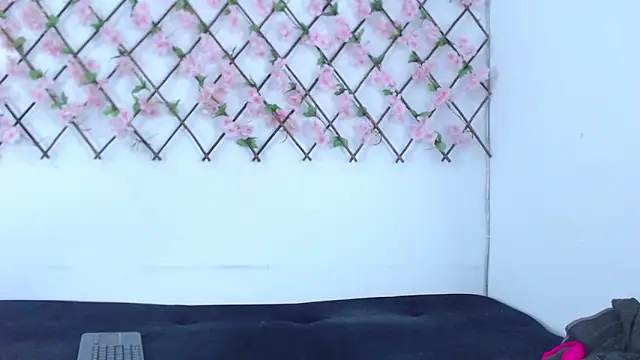 tiffany gomez9 online show from March 2026 01:45:01 PM