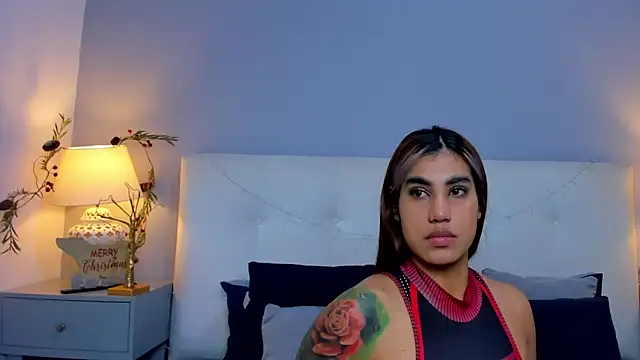 SaraaJhonsonn online show from December 2025 03:57:01 PM