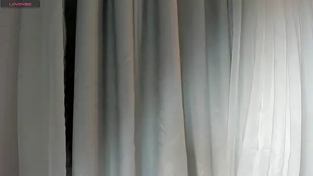 SaraaJhonsonn online show from March 2026 02:50:01 PM