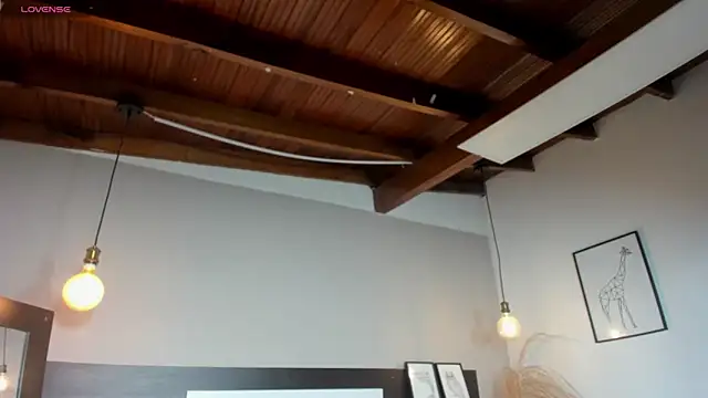 SaraaJhonsonn online show from March 2026 02:39:01 PM