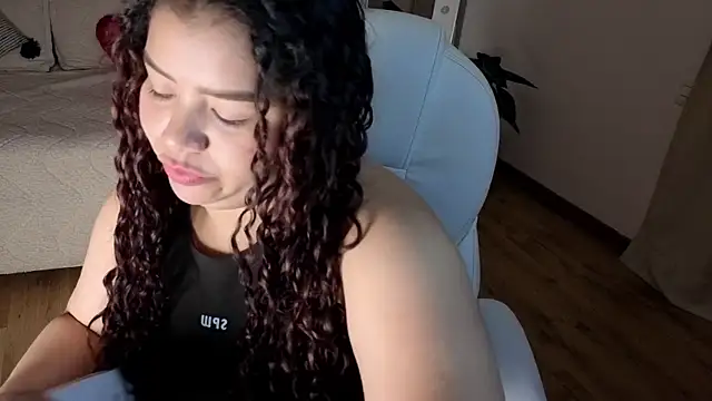loly marce online show from September 2025 08:53:02 PM