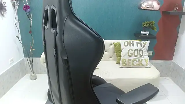 Melikasweetz online show from February 2025 05:30:02 PM