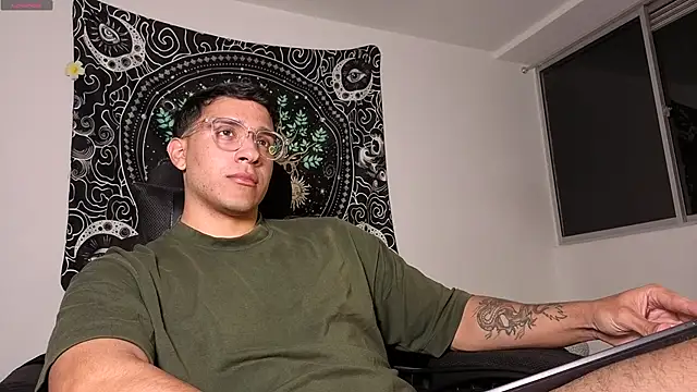 Snapshot of JayMarcos_ chatting on October 2025 02:24:02 AM JayMarcos online show from October 2025 02:24:02 AM