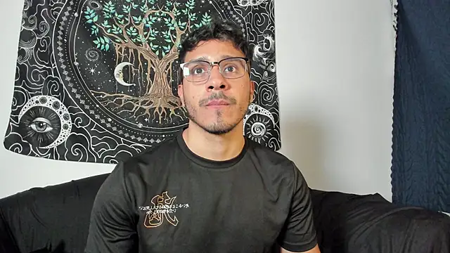 Snapshot of JayMarcos_ chatting on November 2025 04:01:02 AM JayMarcos online show from November 2025 04:01:02 AM