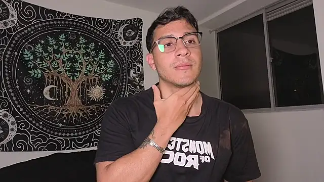 Snapshot of JayMarcos_ chatting on October 2025 12:55:02 AM JayMarcos online show from October 2025 12:55:02 AM