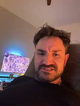 tomz0819 online show from April 2026 05:11:02 AM