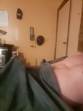 Snapshot of BigDDave6979 chatting on February 2025 01:11:02 AM BigDDave6979 online show from February 2025 01:11:02 AM