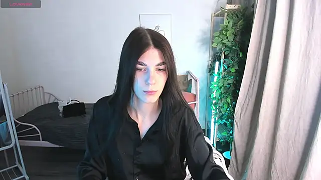 toooyour online show from September 2025 11:40:01 PM