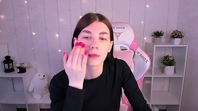 toooyour online show from February 2026 03:05:01 AM