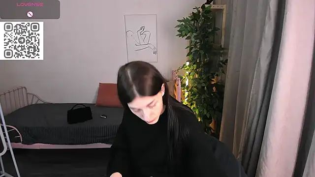 toooyour online show from November 2025 10:13:02 PM