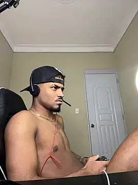 eljunior01 online show from March 2026 03:50:02 PM