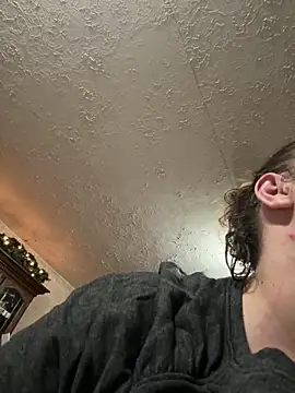 lairarose online show from November 2025 08:30:01 AM