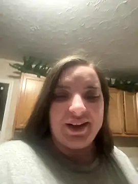 lairarose online show from November 2025 04:34:01 PM