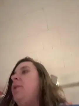 lairarose online show from November 2025 01:37:02 PM