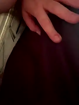 lairarose online show from December 2025 08:04:02 PM