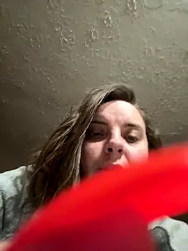 lairarose online show from November 2025 05:03:01 AM