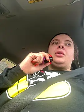 lairarose online show from October 2025 04:18:01 PM